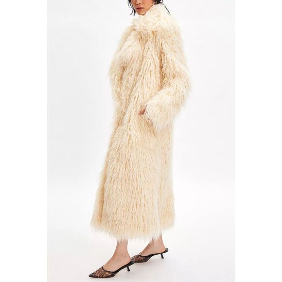 New Urban Outfitter Kimchi Blue Connor Faux Fur Longline Coat size SP - Picture 3 of 8